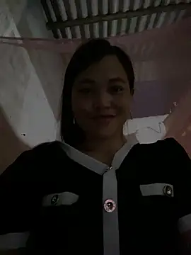 Lilik2 online show from May 2026 10:04:01 PM
