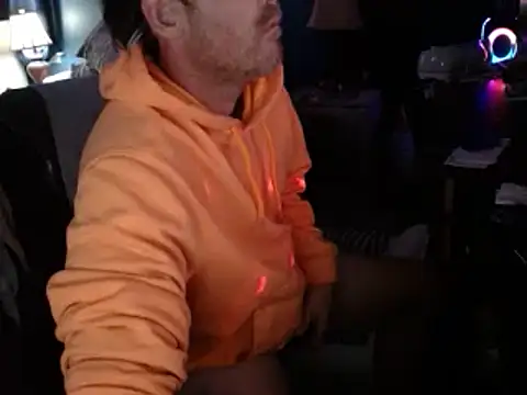 BamaBoi40AL online show from December 2025 08:52:01 AM