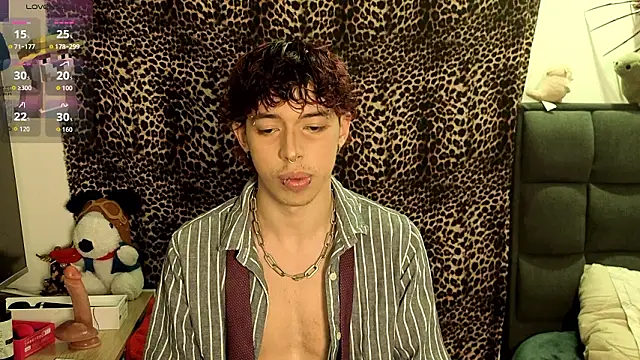 Snapshot of Otter_Starr chatting on March 2026 03:10:02 AM Otter Starr online show from March 2026 03:10:02 AM