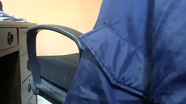 Yoghi65 online show from February 2026 10:30:01 AM