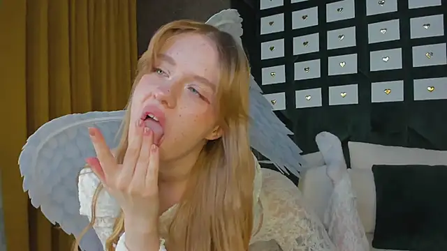 Victori Fox online show from February 2026 01:12:01 AM