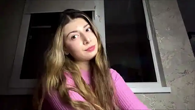 Snapshot of lunary_dr chatting on December 2025 04:14:02 PM lunary dr online show from December 2025 04:14:02 PM