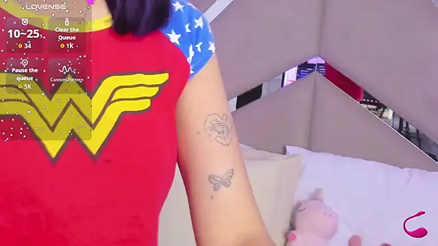 Snapshot of Dreammy_Kitty chatting on December 2025 12:32:01 PM Dreammy Kitty online show from December 2025 12:32:01 PM