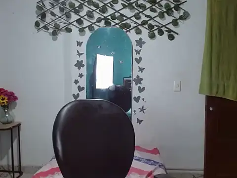 Andreaebony online show from February 2026 12:32:02 PM