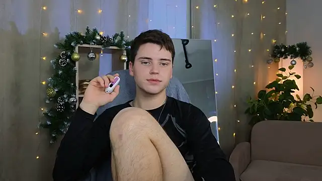 Olie Sparkle online show from December 2025 09:20:01 PM