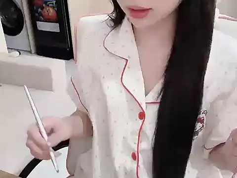 Snapshot of Yuyu-baobei chatting on February 2026 02:57:02 PM Yuyu-baobei online show from February 2026 02:57:02 PM