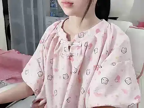 Snapshot of Yuyu-baobei chatting on March 2026 06:23:01 PM Yuyu-baobei online show from March 2026 06:23:01 PM