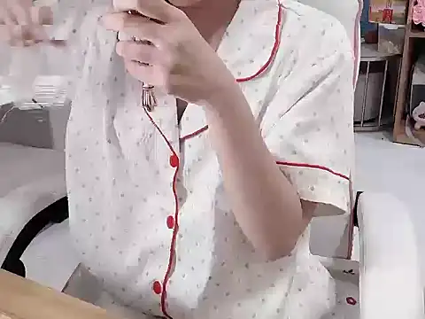 Snapshot of Yuyu-baobei chatting on May 2026 03:16:02 PM Yuyu-baobei online show from May 2026 03:16:02 PM