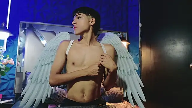 Snapshot of StormLuxX chatting on December 2025 02:22:02 PM StormLuxX online show from December 2025 02:22:02 PM