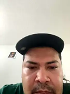 Snapshot of Samcan3 chatting on December 2025 05:07:01 PM Samcan3 online show from December 2025 05:07:01 PM