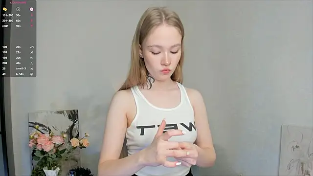 MaireLanda online show from February 2026 04:54:01 AM