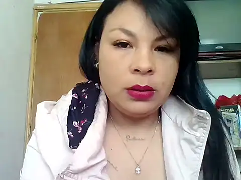 Snapshot of antonella-3433 chatting on December 2025 05:44:02 PM antonella-3433 online show from December 2025 05:44:02 PM