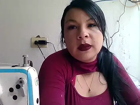 Snapshot of antonella-3433 chatting on December 2025 06:15:01 PM antonella-3433 online show from December 2025 06:15:01 PM