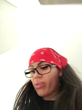 SiennaLuxexx online show from March 2026 10:09:01 AM