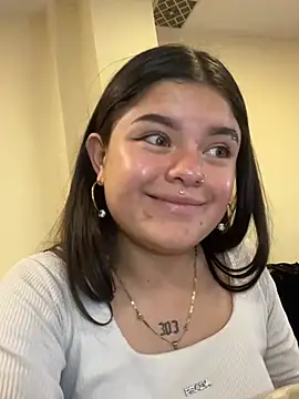 Camila Duarte2 online show from May 2026 04:04:02 PM
