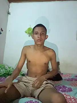 Snapshot of Colombians- chatting on January 2026 05:02:02 AM Colombians- online show from January 2026 05:02:02 AM