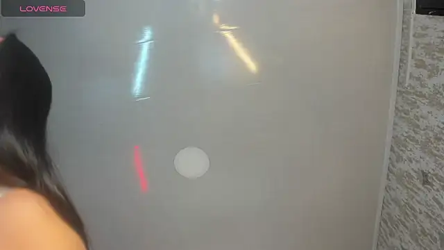 Snapshot of isa_bellaax chatting on December 2025 12:31:02 PM isa bellaax online show from December 2025 12:31:02 PM