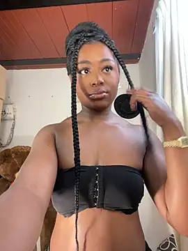 Snapshot of Cynthia_es chatting on March 2026 04:40:02 PM Cynthia es online show from March 2026 04:40:02 PM