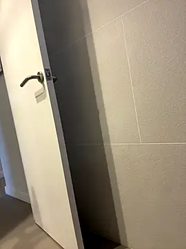 Snapshot of andresbale chatting on December 2025 07:36:02 AM andresbale online show from December 2025 07:36:02 AM