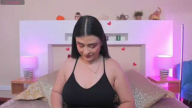 AnikaRomanoff  online show from May 2026 03:39:02 PM