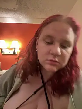 ivylynn420 online show from December 2025 02:33:01 PM