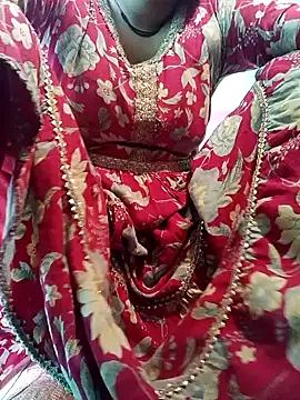 Karisma ji online show from May 2026 05:56:01 AM