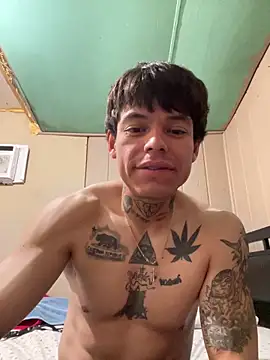 Imnotabatman45 online show from April 2026 03:21:01 PM