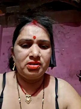 Your-shreya143 online show from May 2026 06:38:02 PM