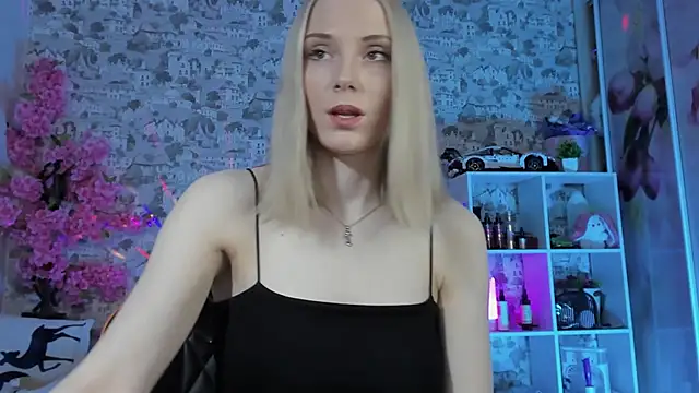 Gina Gina love online show from April 2026 12:57:01 AM