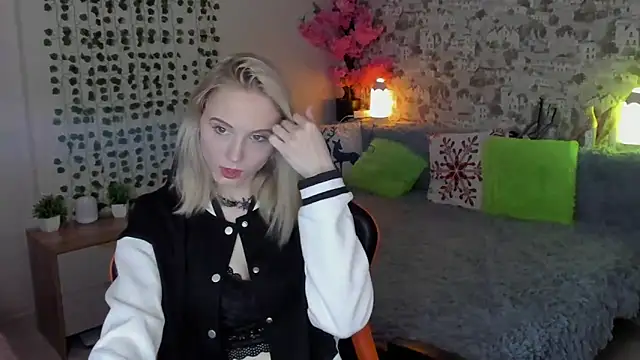 Gina Gina love online show from May 2026 12:49:01 AM