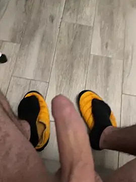 Snapshot of zukammm chatting on March 2026 01:59:02 PM zukammm online show from March 2026 01:59:02 PM