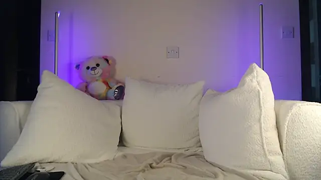 Sophie cute06 online show from April 2026 07:23:01 AM