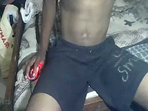 Snapshot of londanirc chatting on December 2025 02:33:01 PM londanirc online show from December 2025 02:33:01 PM