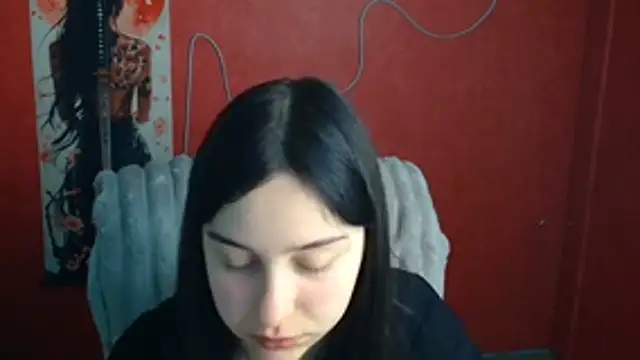 Lilu May online show from April 2026 12:11:02 PM