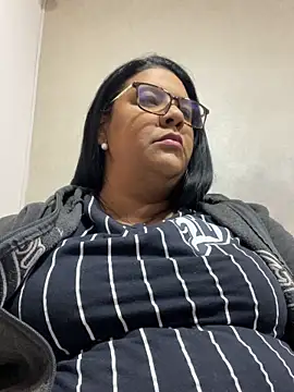 Carameloswing1 online show from March 2026 12:21:01 PM