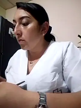 Snapshot of Valeria_montana_ chatting on April 2026 11:54:01 PM Valeria montana online show from April 2026 11:54:01 PM