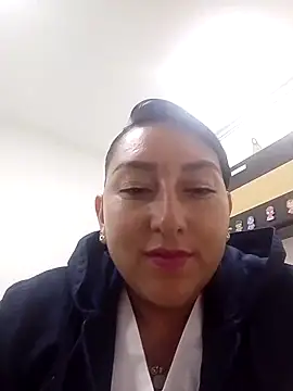 Snapshot of Valeria_montana_ chatting on April 2026 11:37:02 AM Valeria montana online show from April 2026 11:37:02 AM