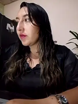 Snapshot of Valeria_montana_ chatting on April 2026 12:02:02 AM Valeria montana online show from April 2026 12:02:02 AM