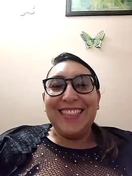 Snapshot of Valeria_montana_ chatting on April 2026 12:02:02 AM Valeria montana online show from April 2026 12:02:02 AM
