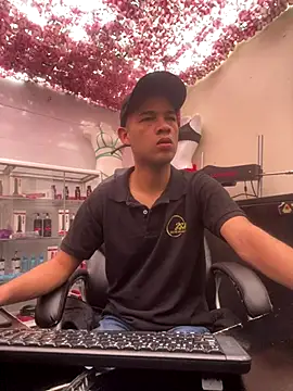 SweeXioji online show from December 2025 06:03:02 PM