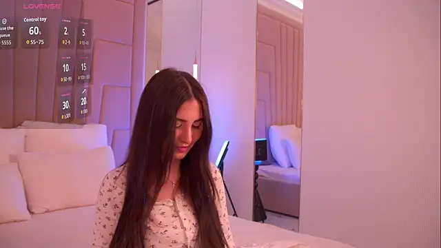 Snapshot of LisaDeviss chatting on March 2026 12:45:02 PM LisaDeviss online show from March 2026 12:45:02 PM