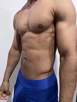 BrunoHot  online show from December 2025 01:29:02 PM