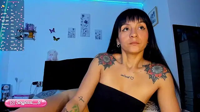 Snapshot of lauureen_c chatting on April 2026 11:22:02 AM lauureen c online show from April 2026 11:22:02 AM