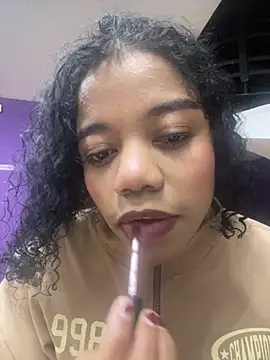 arianna roxe online show from March 2026 05:15:01 AM