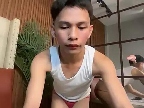 TheBoyAboveYou online show from May 2026 02:07:02 AM