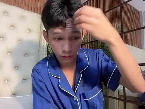TheBoyAboveYou online show from June 2026 03:54:01 PM