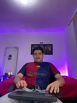 williamsmiiths16 online show from April 2026 09:58:01 AM