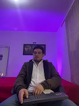 williamsmiiths16 online show from April 2026 01:26:02 PM