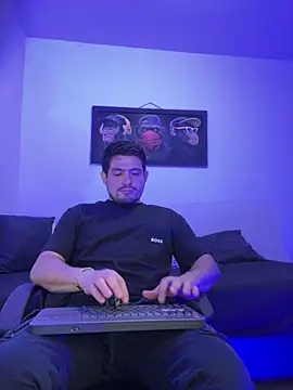 williamsmiiths16 online show from June 2026 12:24:02 AM