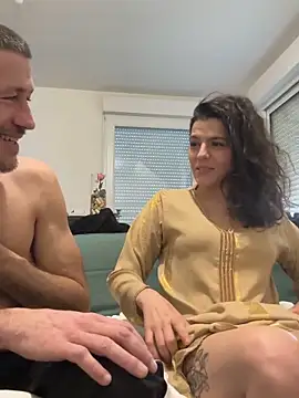 Sesamehot online show from February 2026 04:00:01 PM